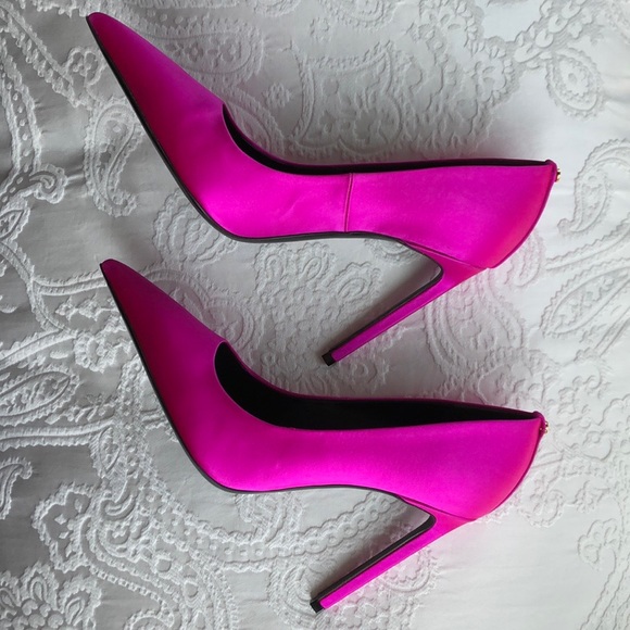 Tom Ford Hot Pink Satin Pumps - Picture 9 of 9